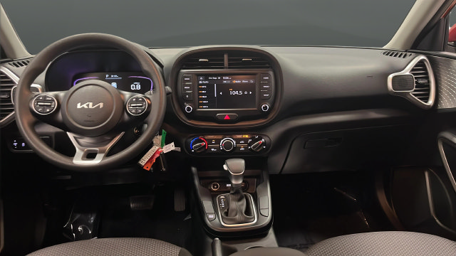 Used 2023 Kia Soul LX FWD image 23