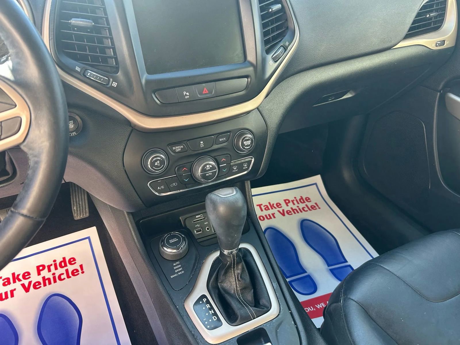 Used 2018 Jeep Cherokee Limited image 14