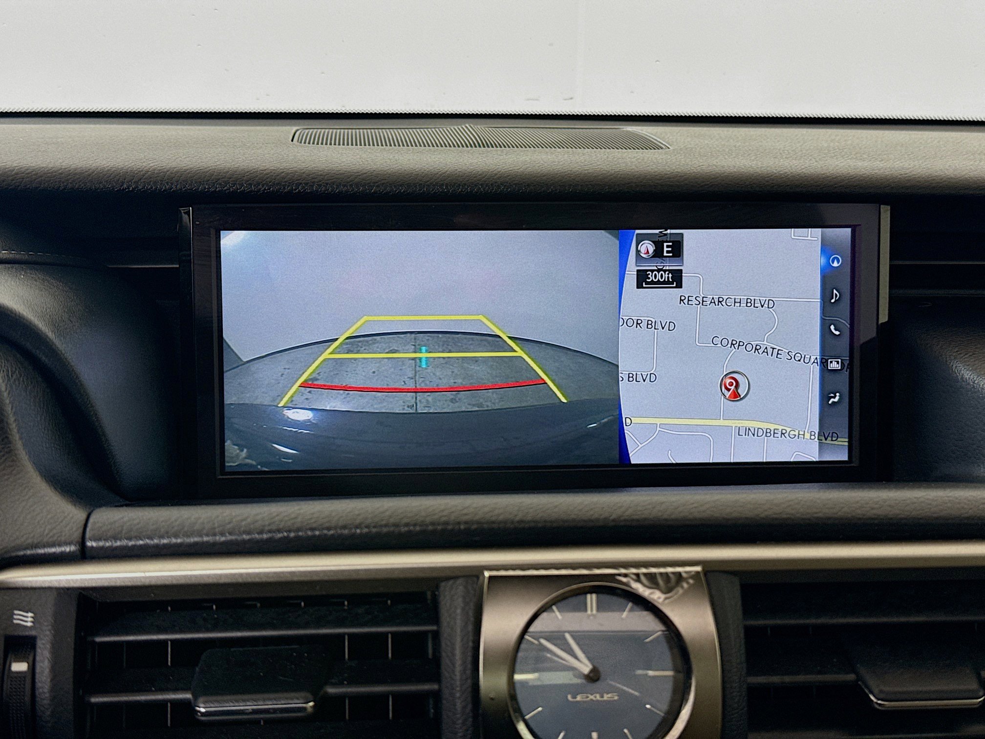 Used 2017 Lexus IS 300 AWD w/ Navigation System Package image 17