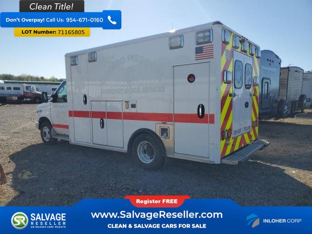 Used 2016 Ford E-450 and Econoline 450 Super Duty w/ Ambulance Prep Package RWD image 3