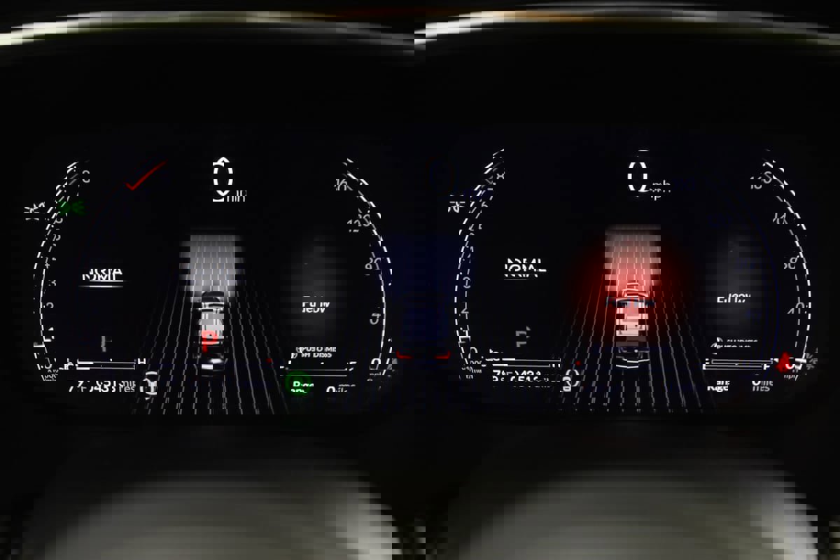 Used 2023 Acura MDX SH-AWD image 20