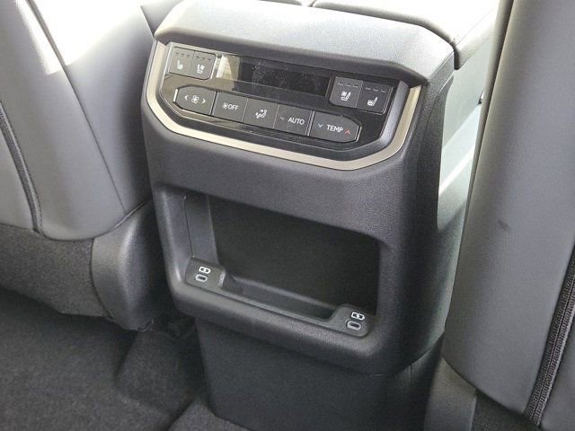 New 2026 Lexus TX 500h AWD image 30