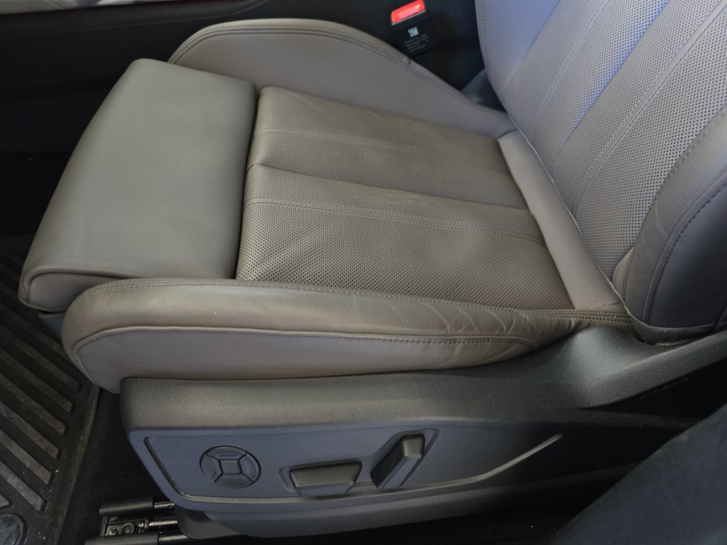 Used 2025 Audi Q5 Prestige AWD/4WD image 30