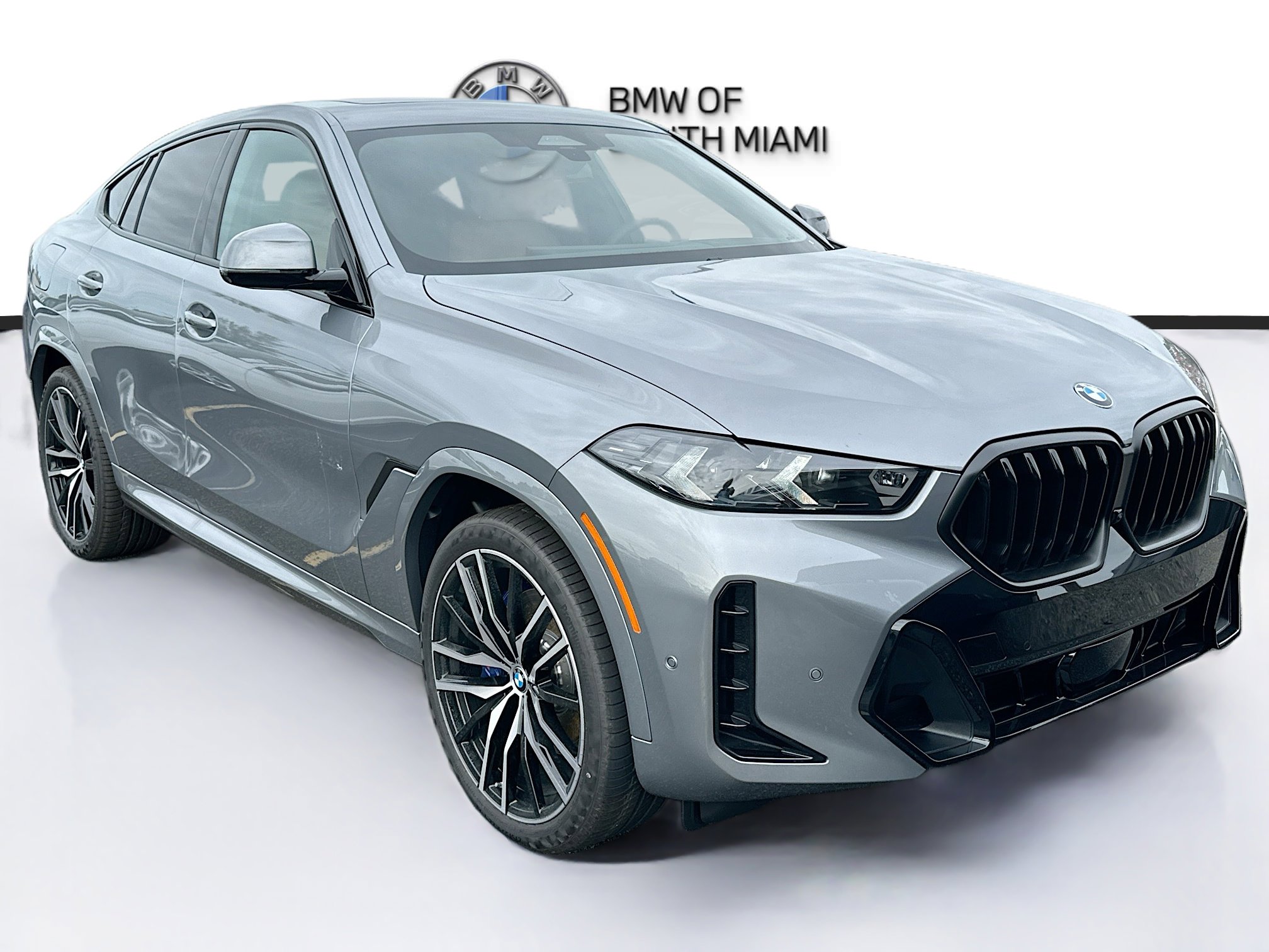New 2027 BMW X6 xDrive40i w/ Climate Comfort Package AWD/4WD image 1
