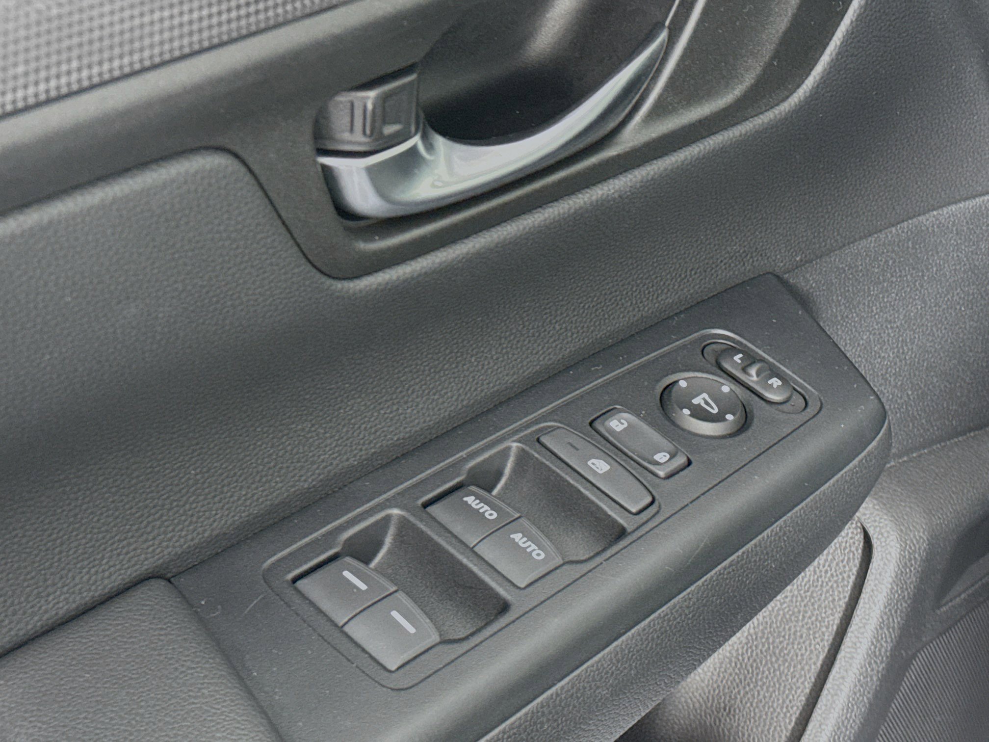 Certified 2024 Honda CR-V EX image 17