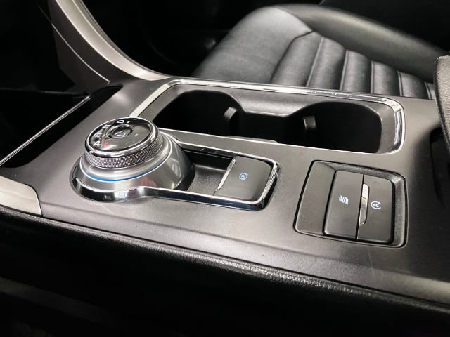 Used 2020 Ford Fusion SEL image 49