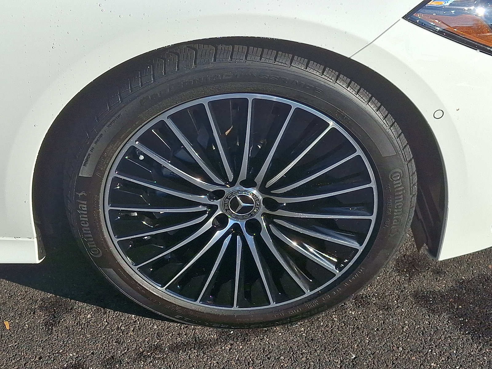 Certified 2026 Mercedes-Benz CLE 300 4MATIC Cabriolet image 8