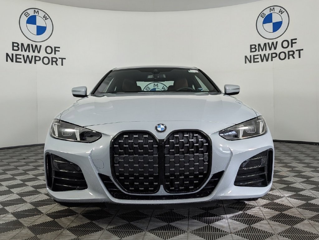 New 2027 BMW 430i Coupe w/ M Sport Package AWD/4WD image 4