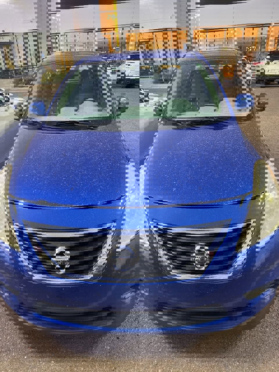 Used 2013 Nissan Versa SV w/ Convenience Pkg image 9