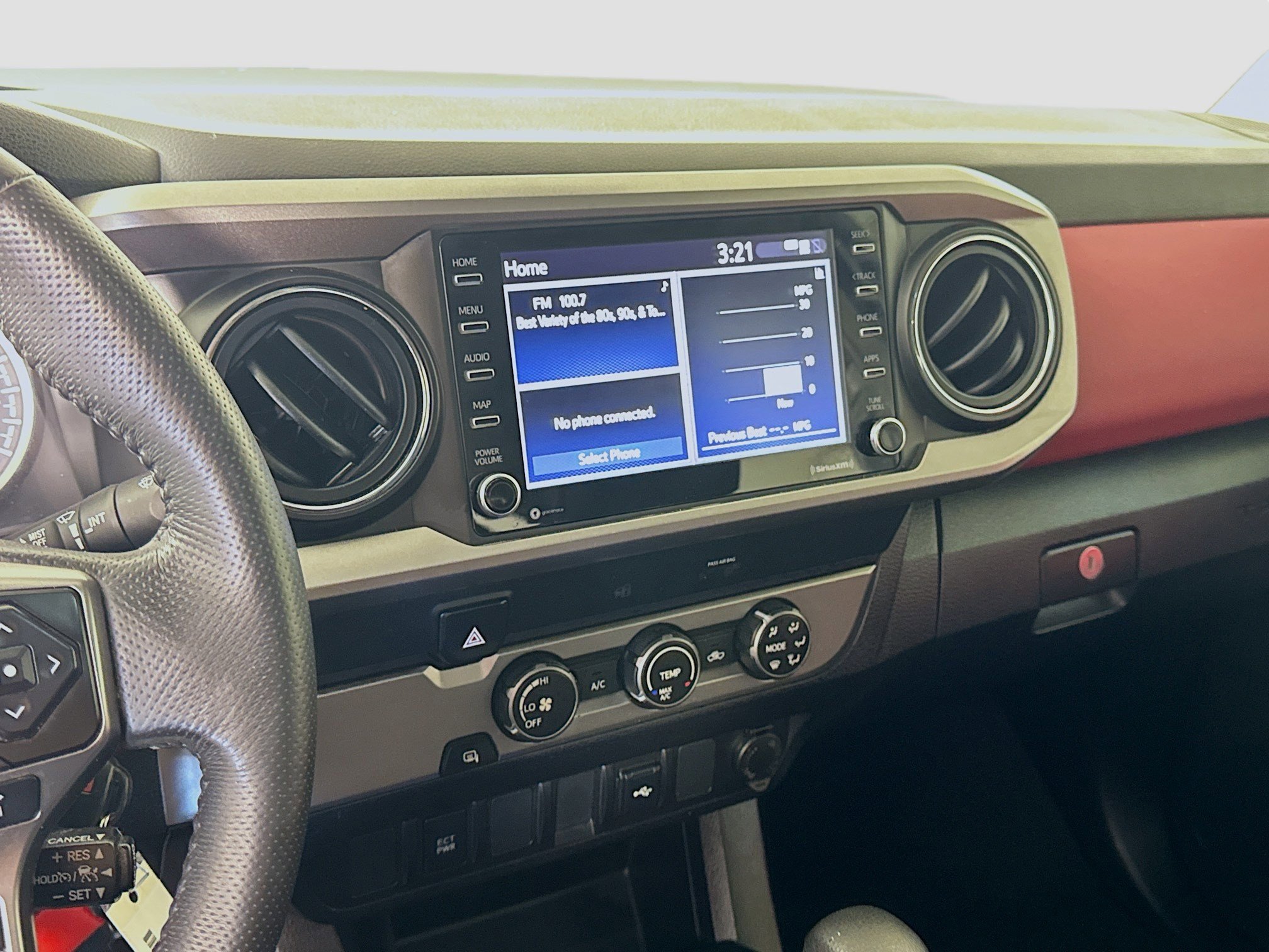 Used 2021 Toyota Tacoma SR5 image 18