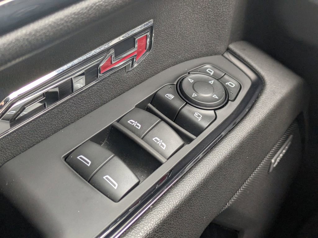 Used 2024 GMC Sierra 1500 AT4 w/ AT4 Premium Package image 25