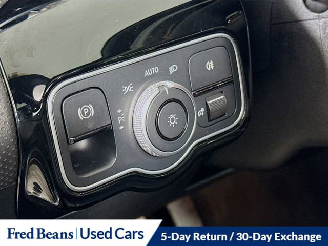 Used 2025 Mercedes-Benz CLA 250 4MATIC image 11