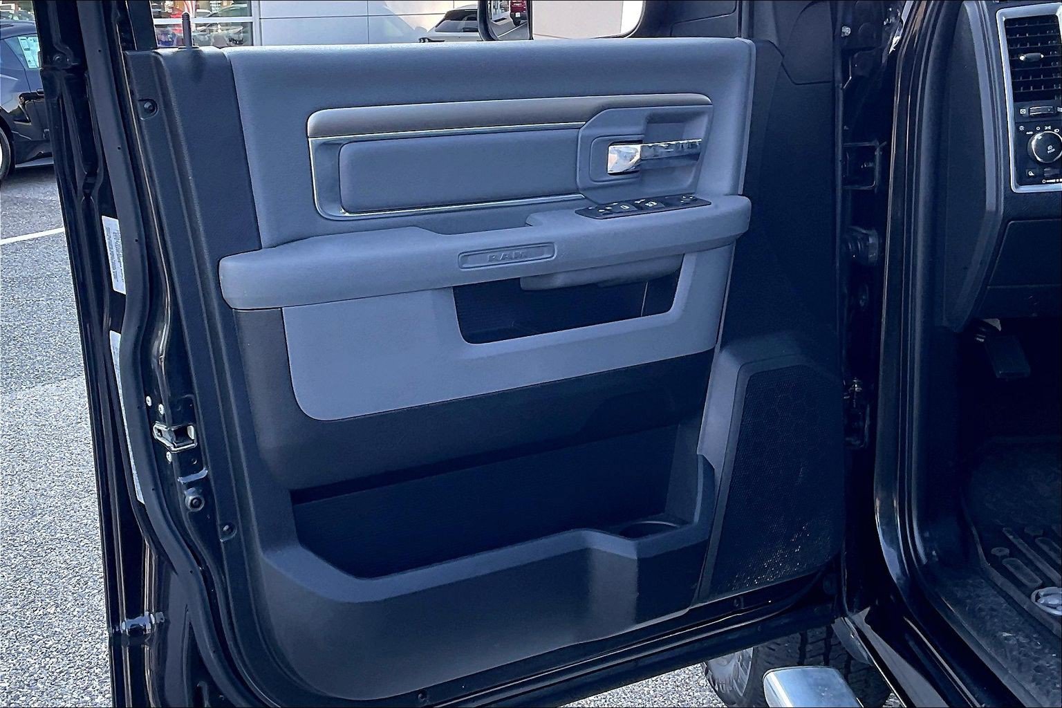 Used 2017 RAM 1500 Big Horn AWD/4WD image 22