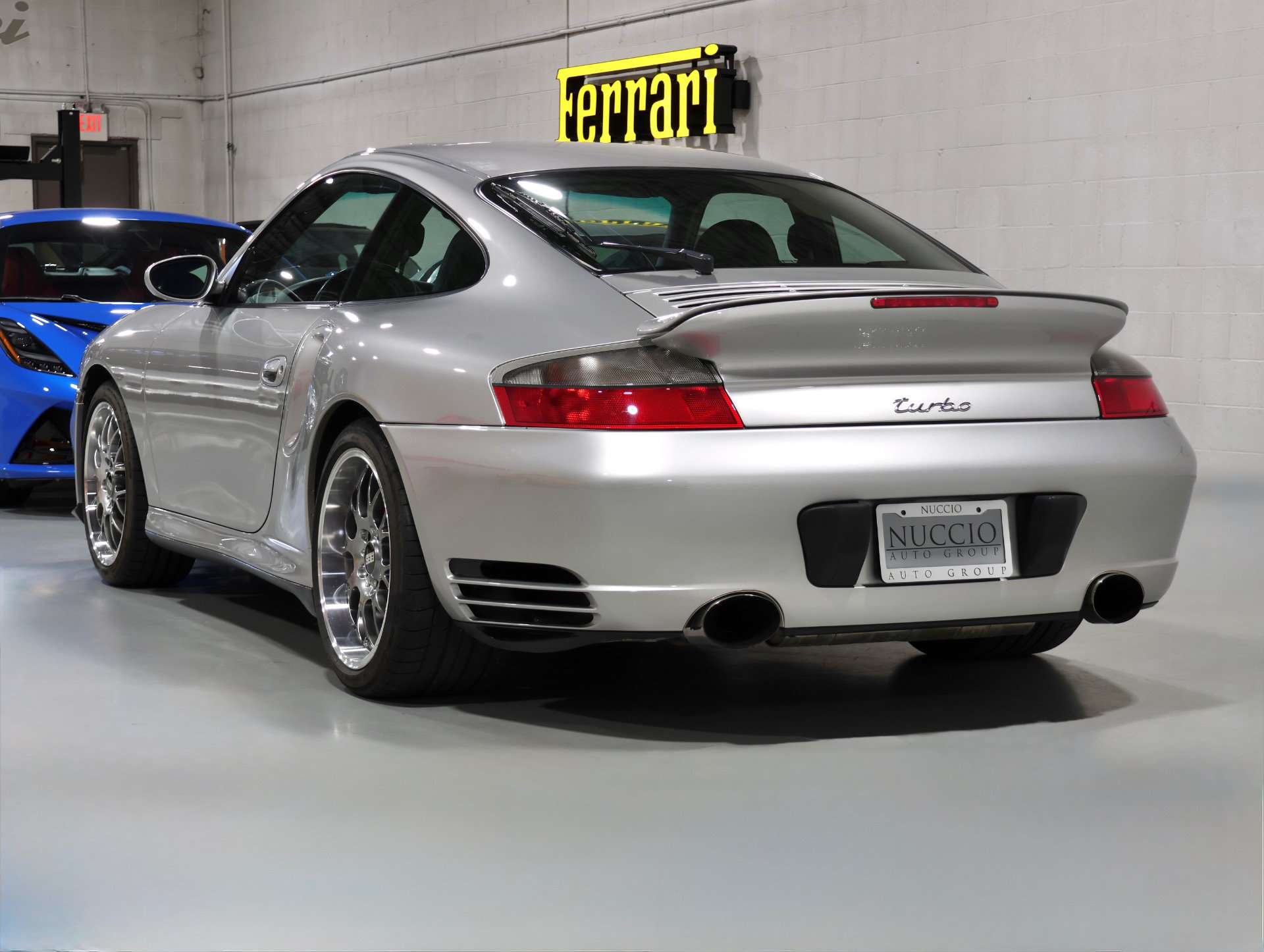 Used 2002 Porsche 911 Turbo AWD/4WD image 28