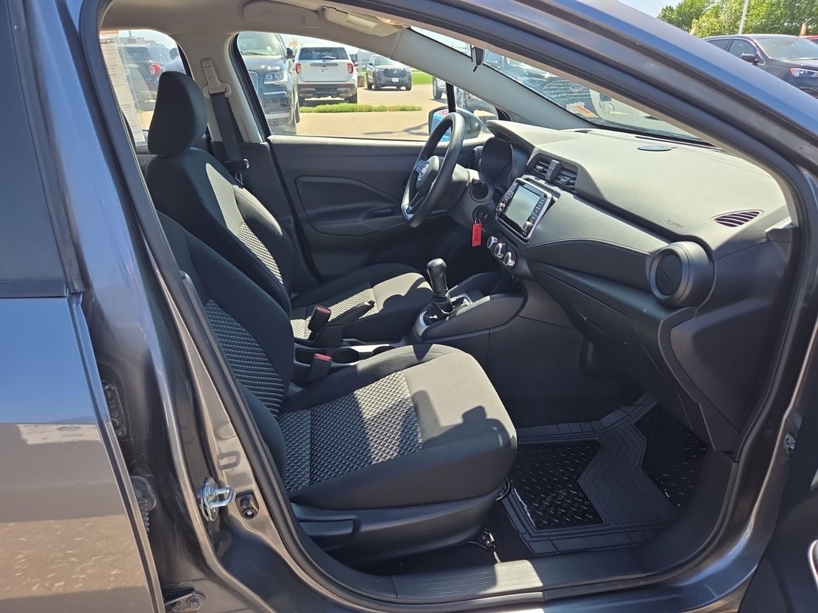Used 2023 Nissan Versa S FWD image 12