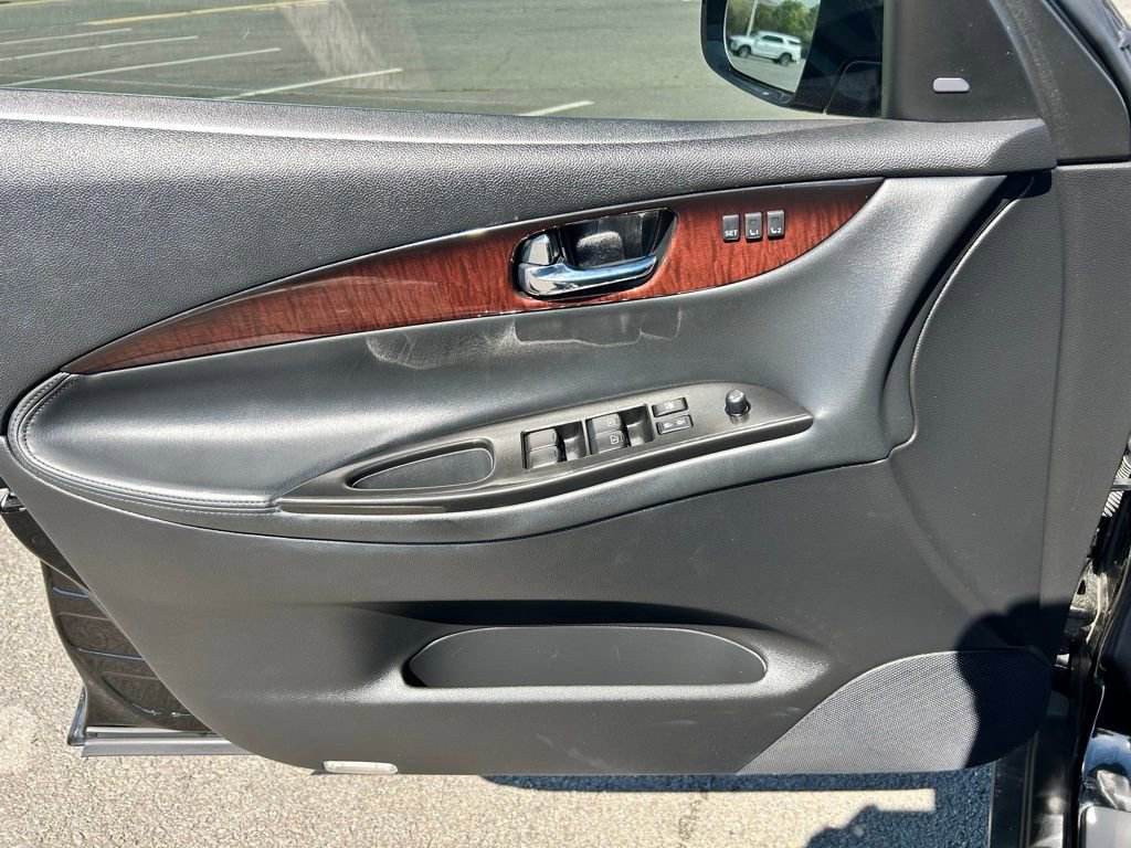 Used 2017 INFINITI QX50 AWD w/ Technology Package image 22