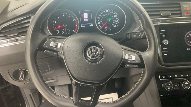 Certified 2021 Volkswagen Tiguan SE AWD/4WD image 17