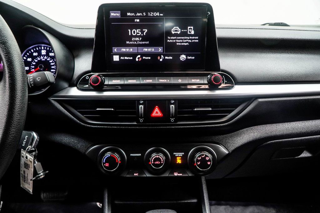 Used 2023 Kia Forte LXS w/ LXS Technology Package image 21