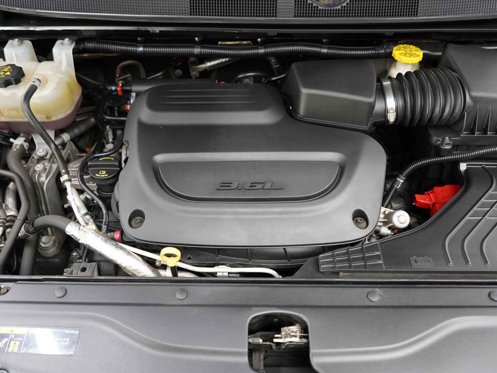 Used 2019 Chrysler Pacifica Touring Plus FWD image 32