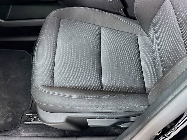 Used 2025 Chevrolet Equinox LT image 20