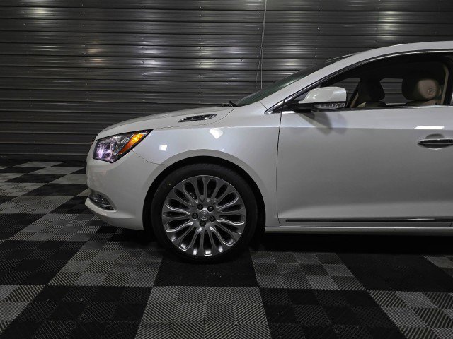 Used 2016 Buick LaCrosse Premium w/ Driver Confidence Package #1 FWD image 39