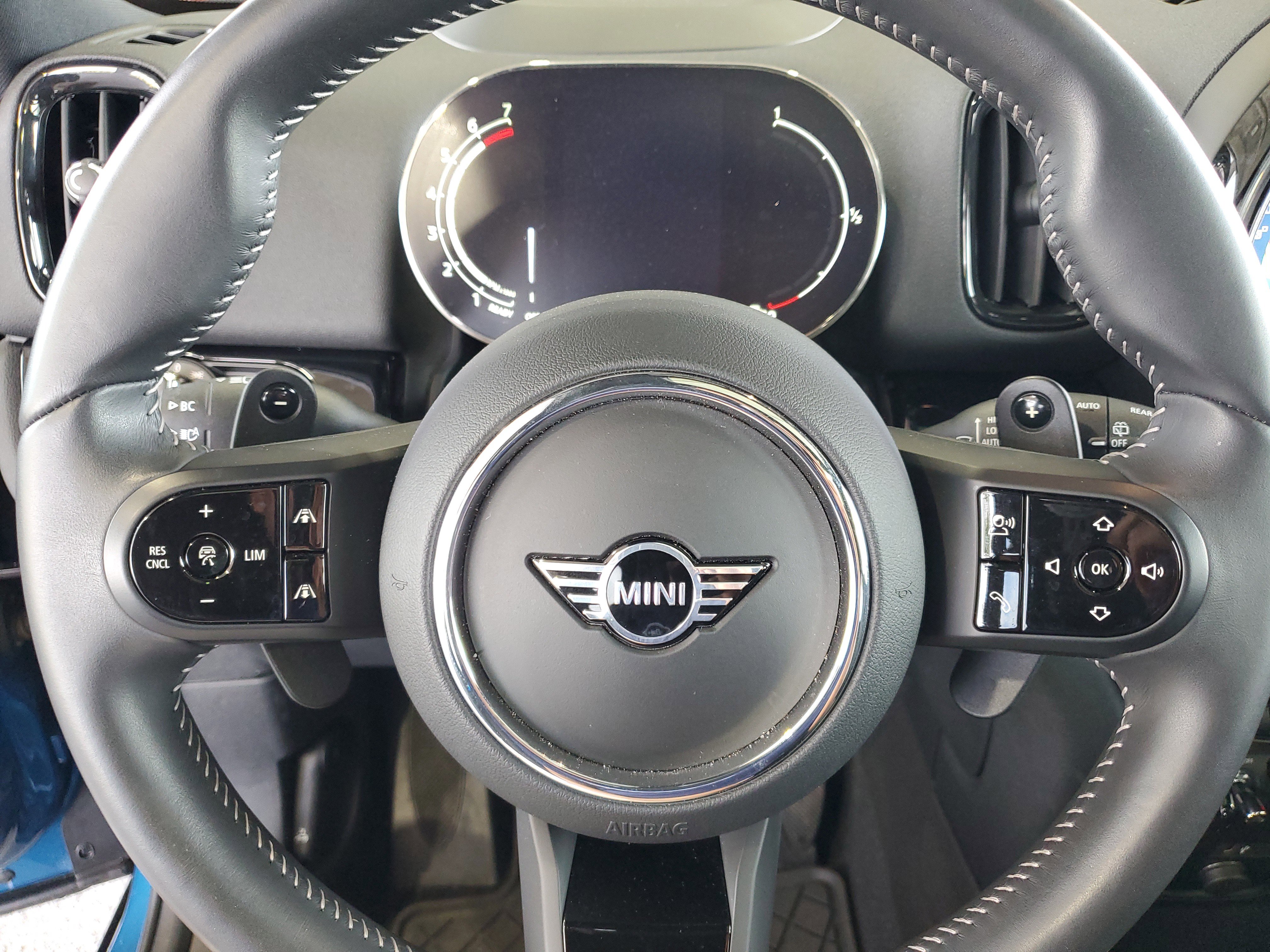 Used 2024 MINI Cooper Countryman S FWD image 21