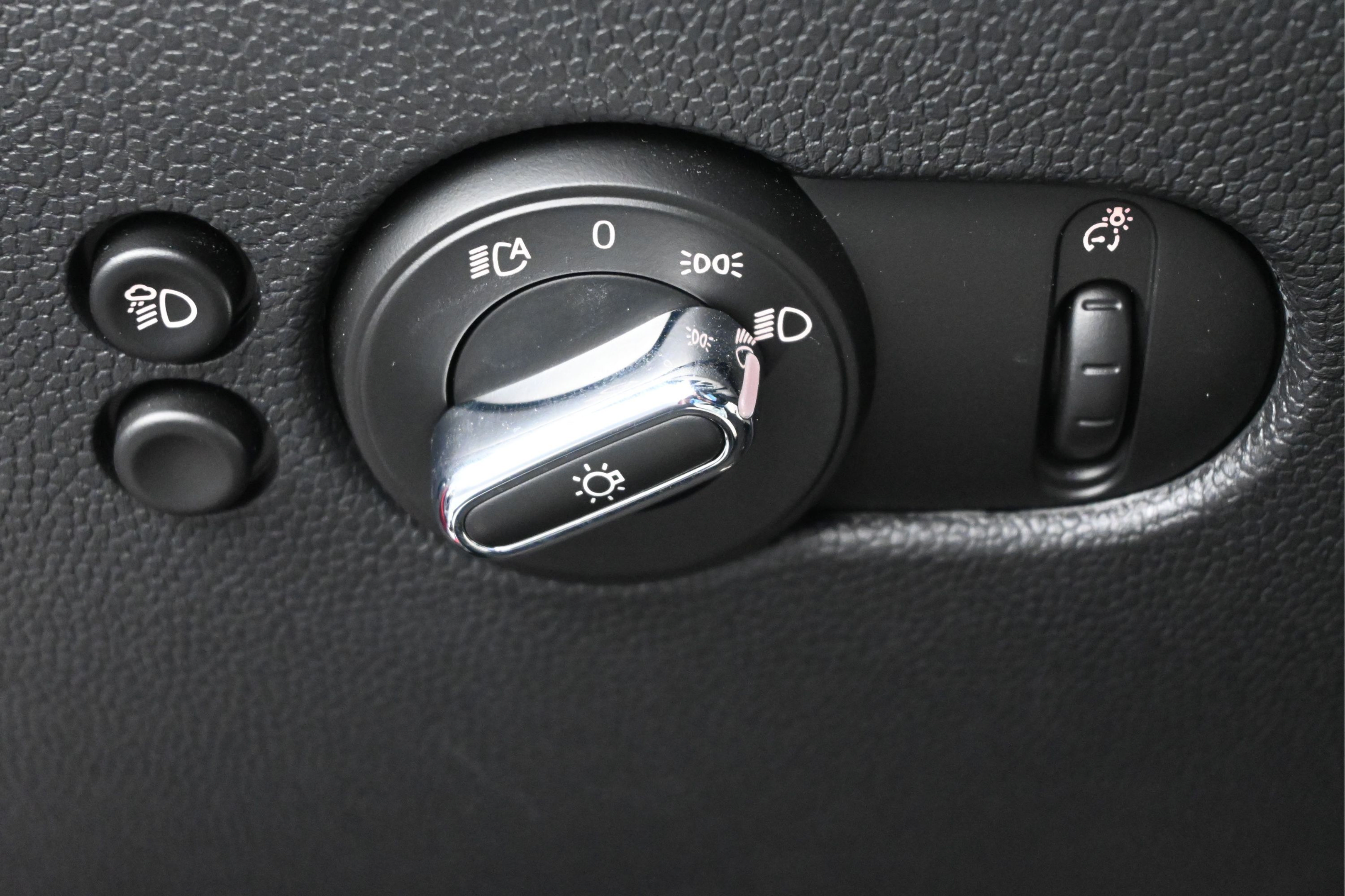 Used 2024 MINI Cooper S FWD image 21