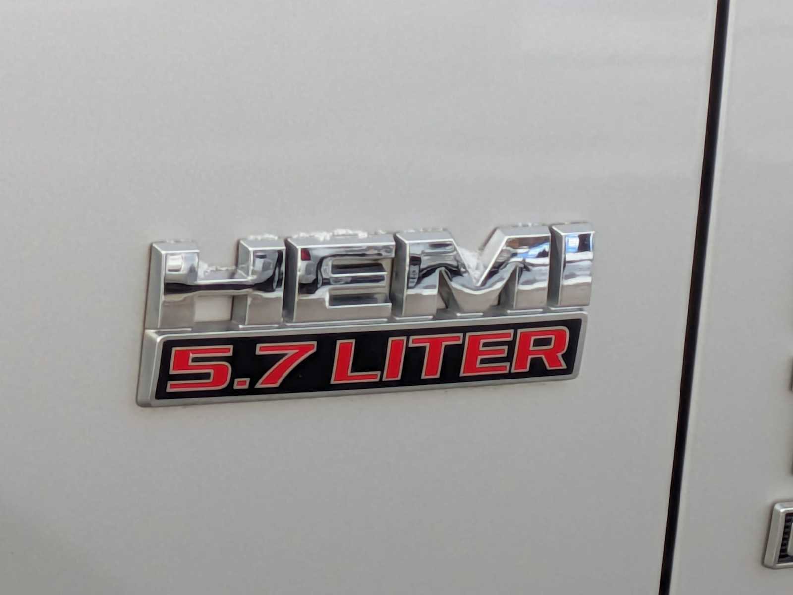 Used 2019 RAM 1500 Lone Star image 12