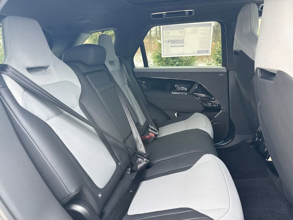 New 2026 Land Rover Range Rover Sport image 18