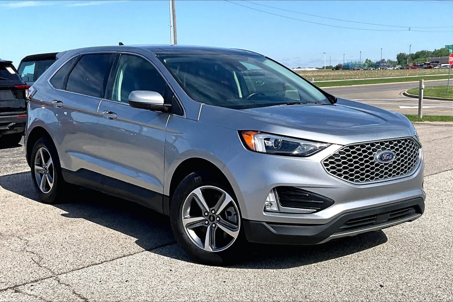 Used 2023 Ford Edge SEL w/ Convenience Package AWD/4WD image 37