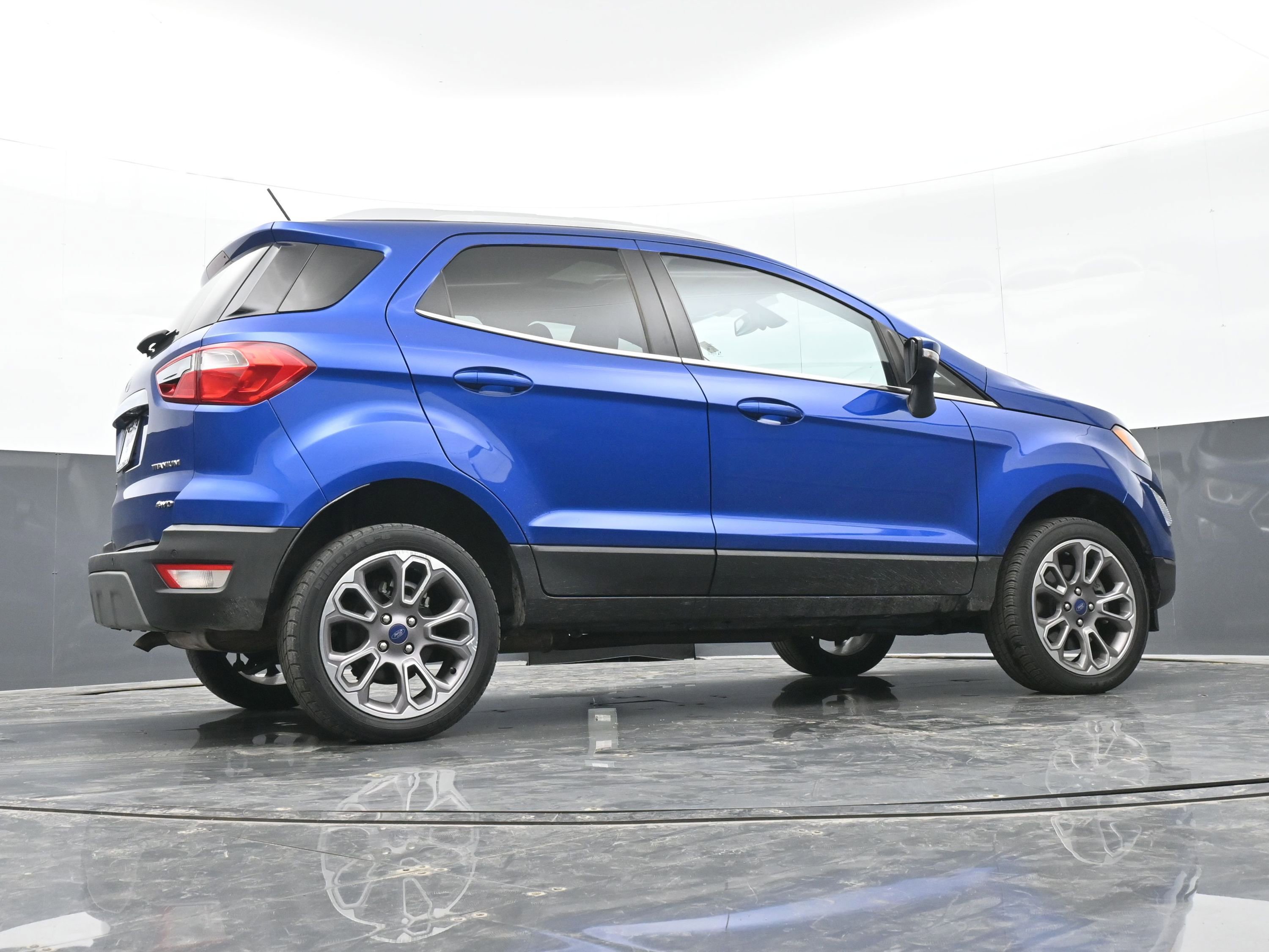 Used 2022 Ford EcoSport Titanium image 39