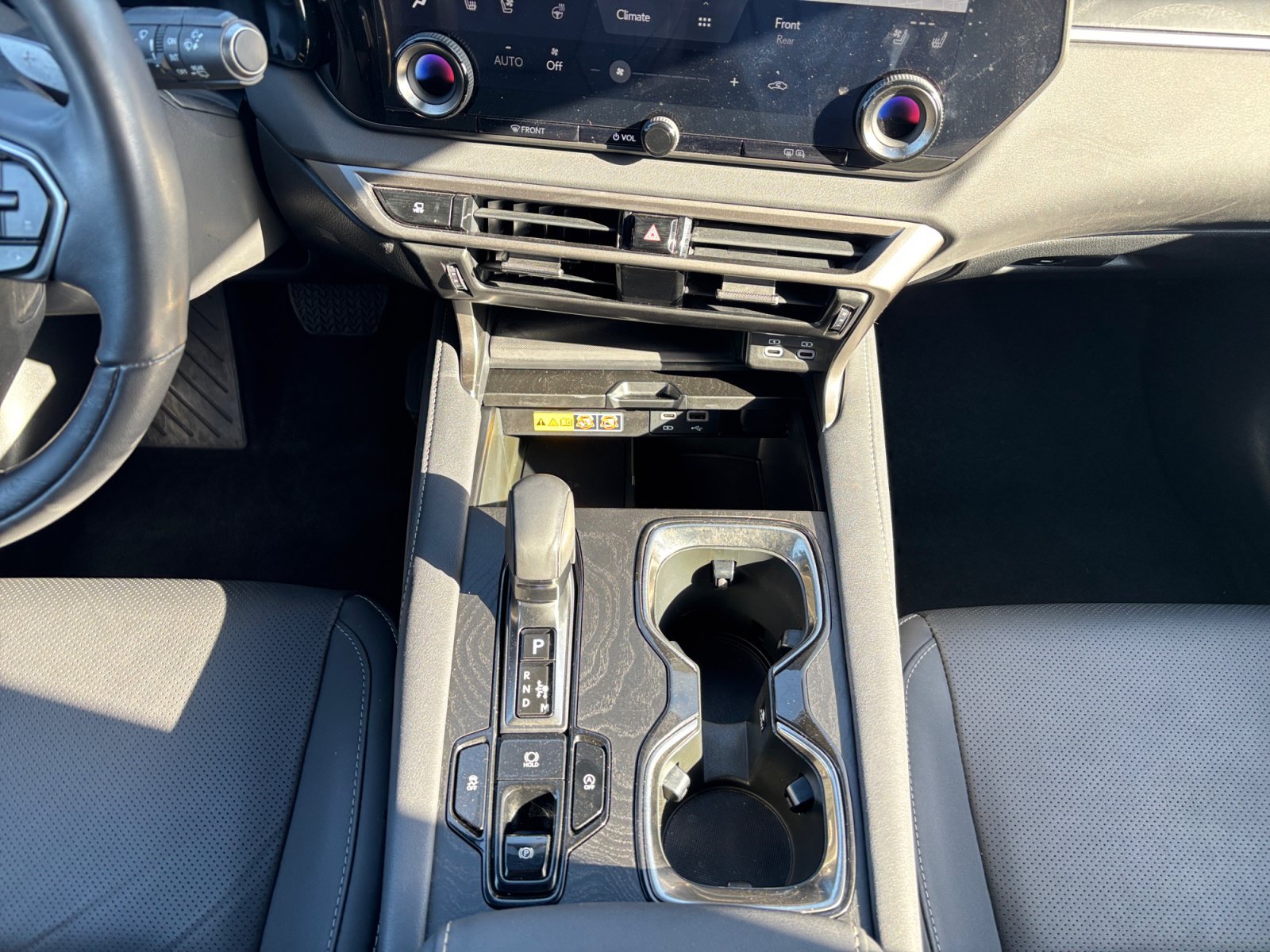 Used 2024 Lexus RX 350 Premium w/ Convenience Package FWD image 16