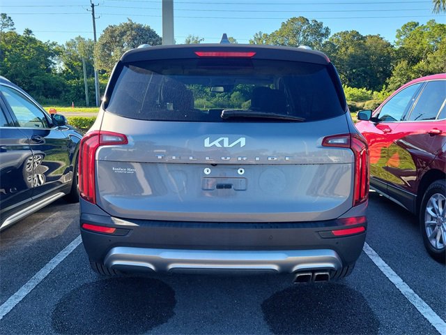 Certified 2022 Kia Telluride EX w/ EX Premium Package image 7