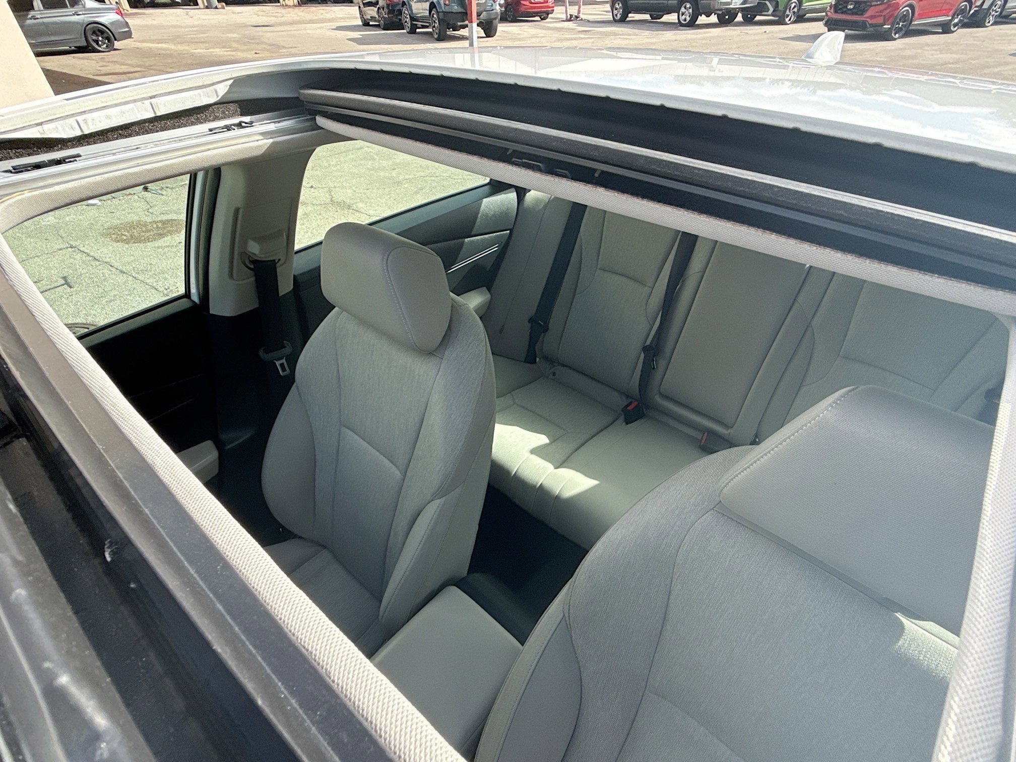 Used 2023 Honda Accord EX image 16