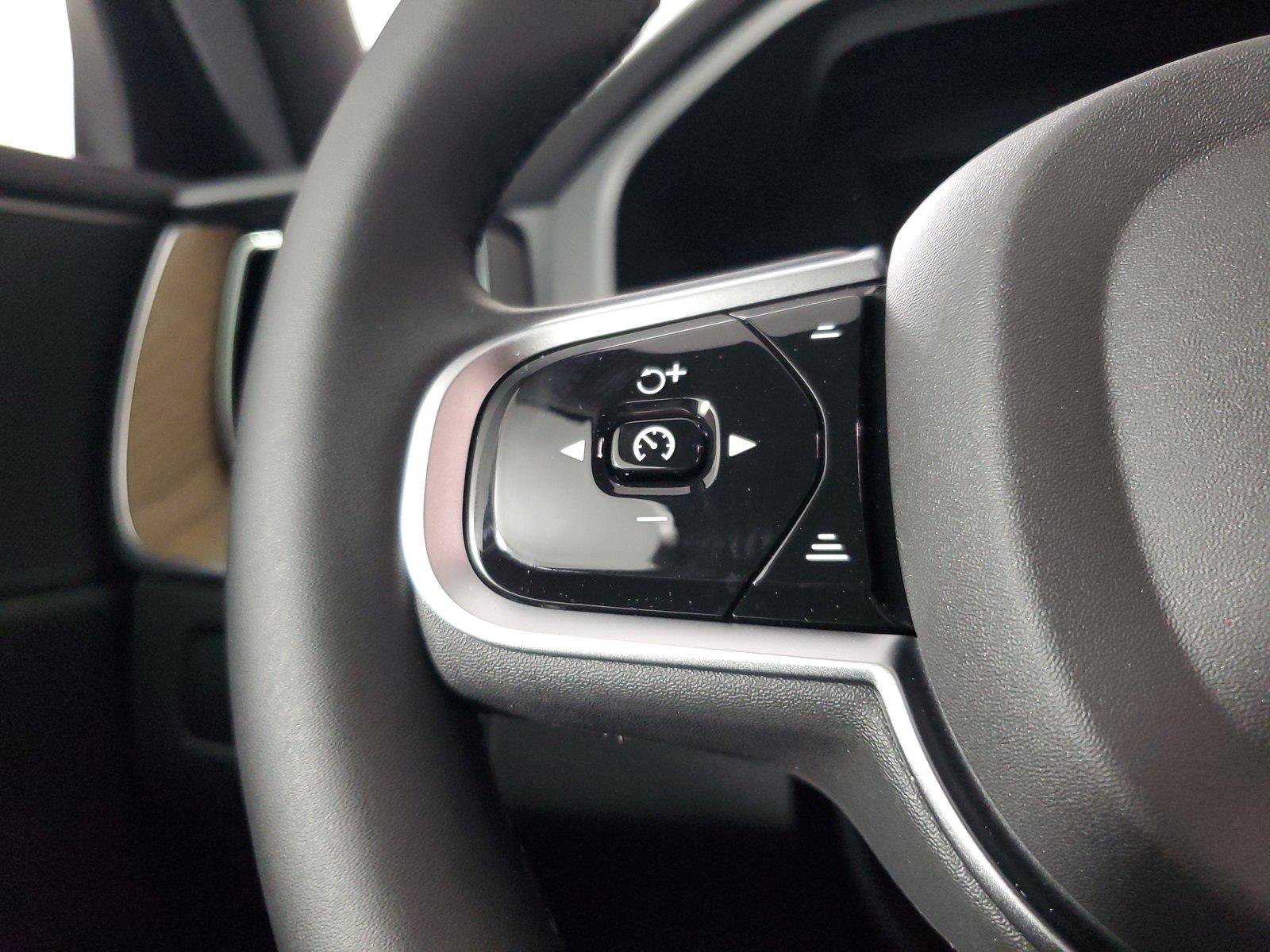 New 2026 Volvo XC60 B5 Plus w/ Climate Package AWD/4WD image 25