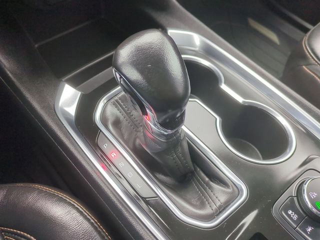 Used 2021 Chevrolet Traverse RS image 38