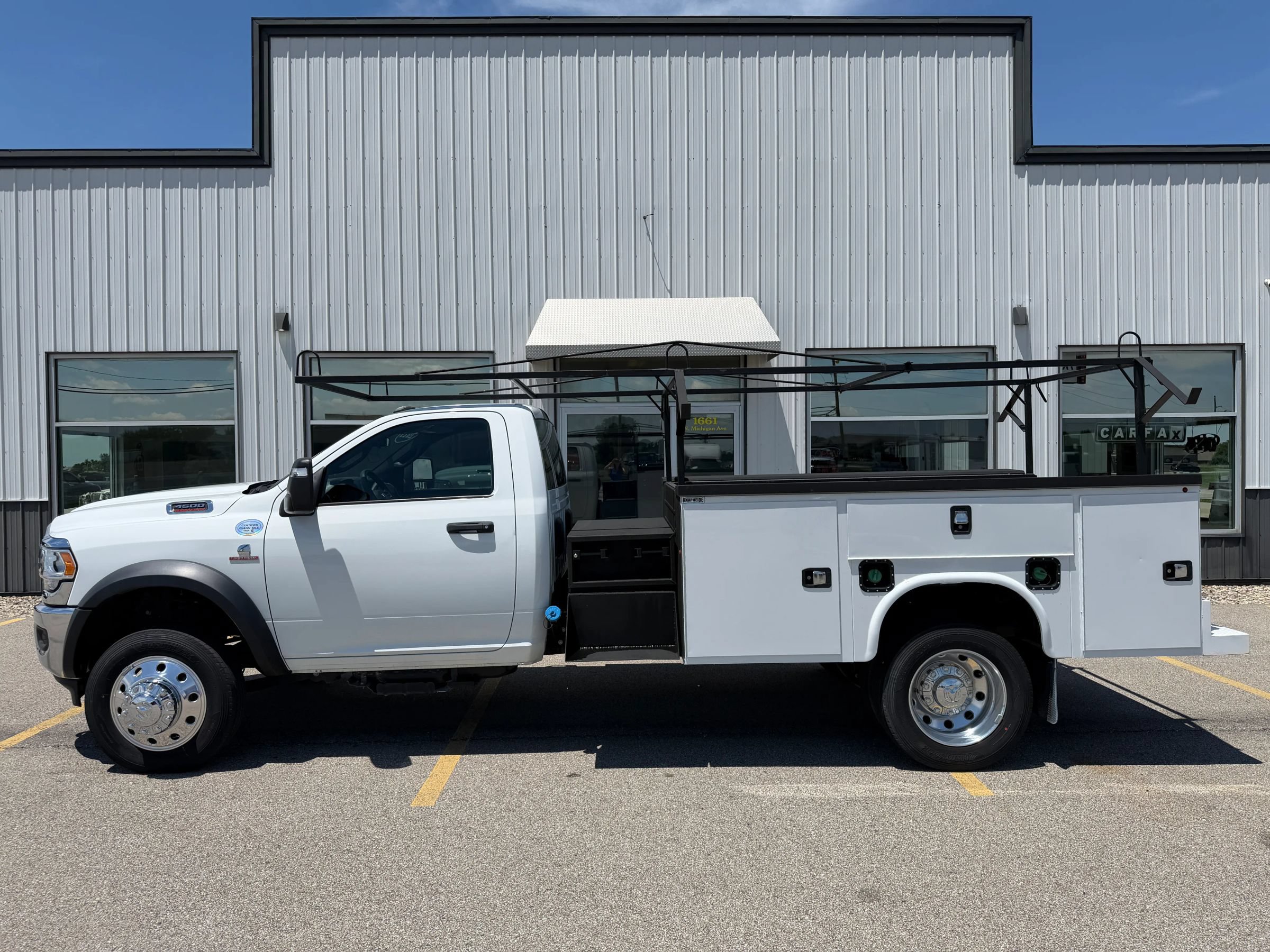 Used 2023 RAM 4500 Tradesman RWD image 1