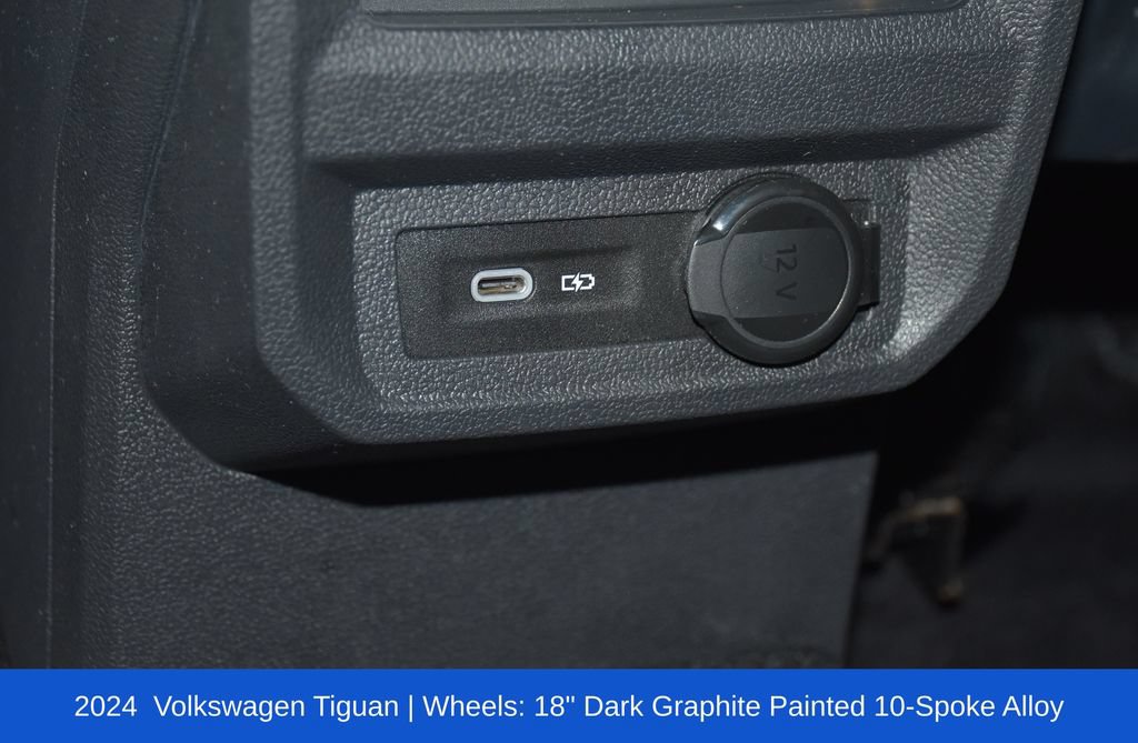 Used 2024 Volkswagen Tiguan SE AWD/4WD image 28