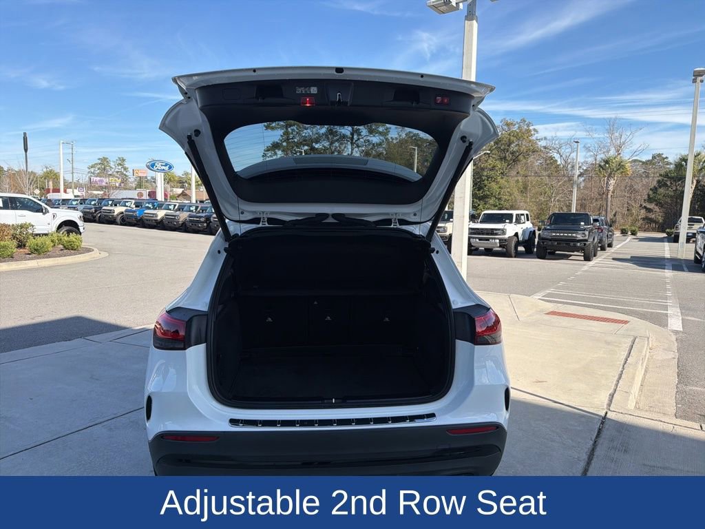 Used 2023 Mercedes-Benz GLA 250 4MATIC image 9