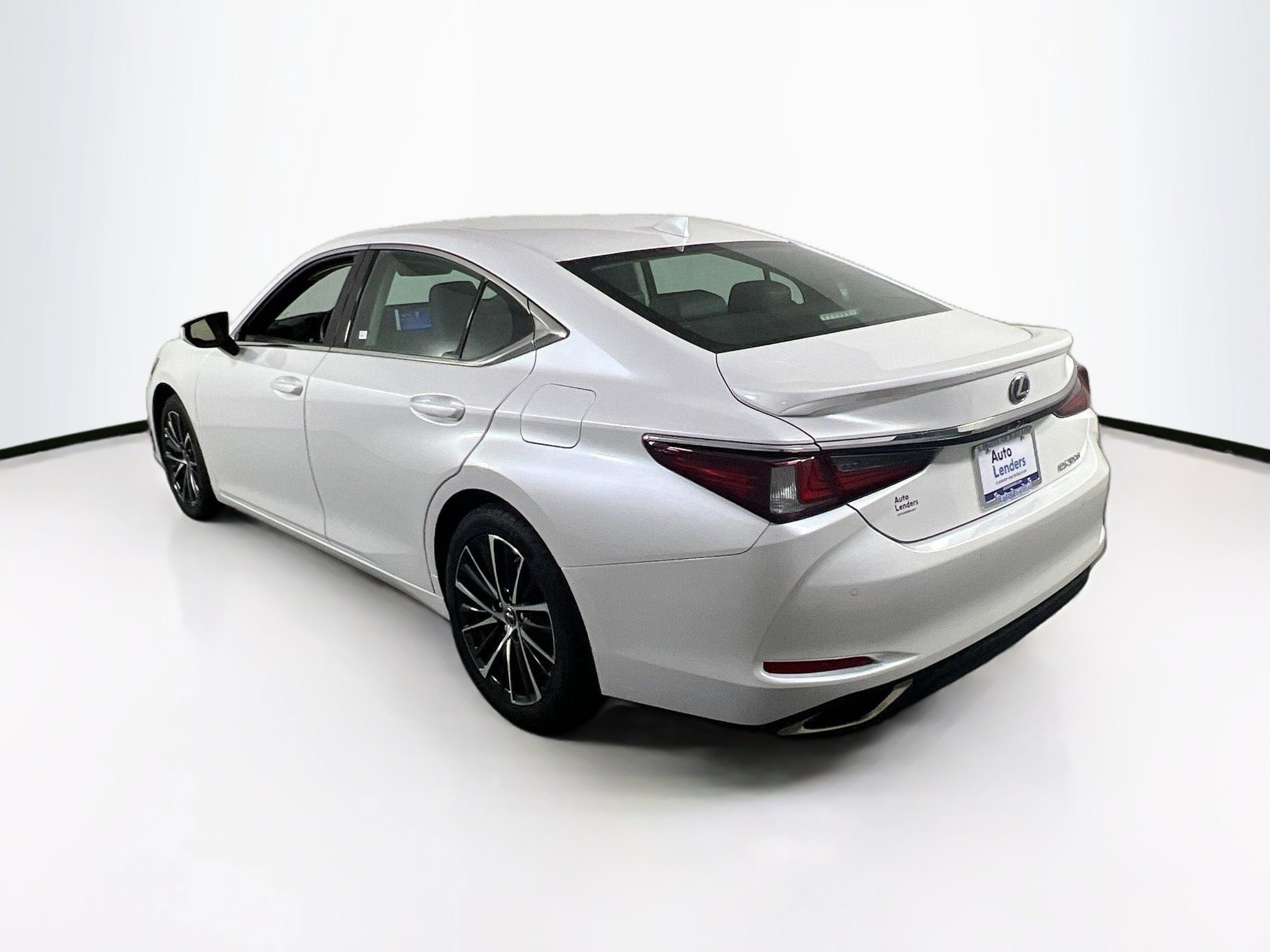 Used 2025 Lexus ES 350 w/ Premium Package FWD image 7