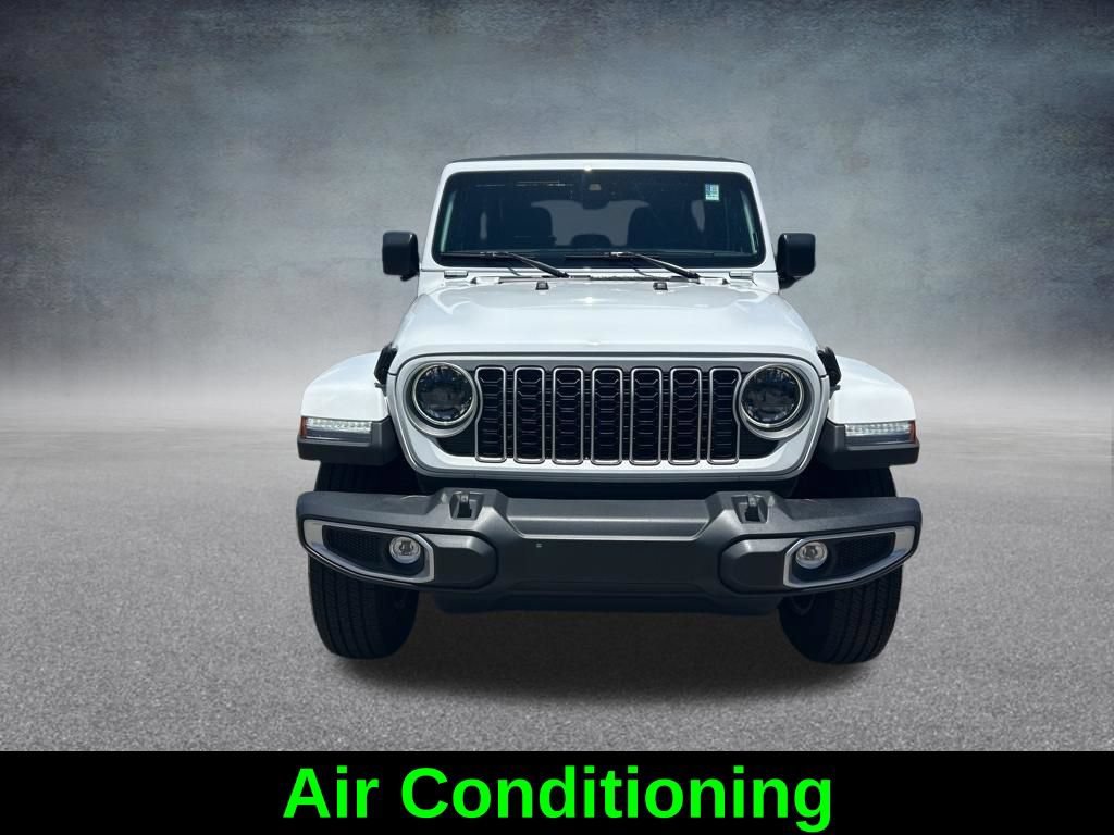 Certified 2025 Jeep Wrangler Unlimited Sahara AWD/4WD image 9