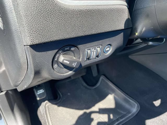 Used 2022 Dodge Charger GT w/ Blacktop Package RWD image 22