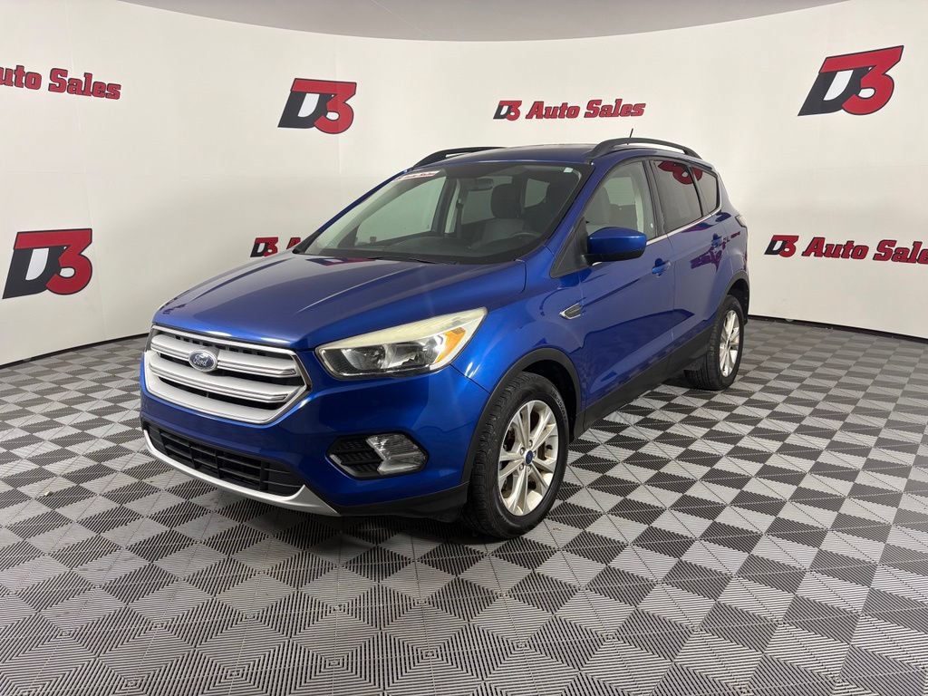 Used 2018 Ford Escape SE w/ SE Sync 3 Package FWD image 2
