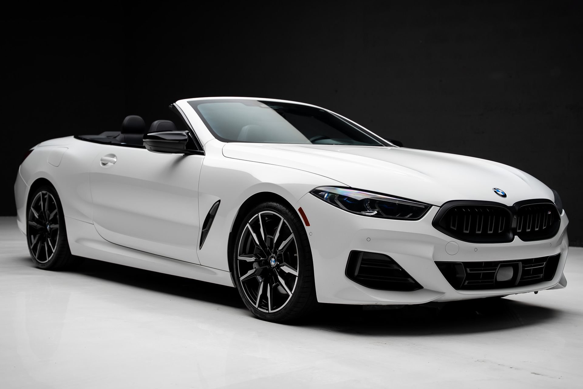 Used 2023 BMW M850i xDrive Convertible AWD/4WD image 88