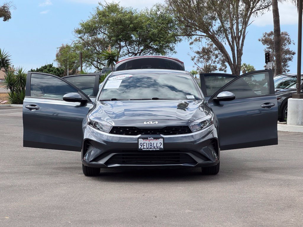 Used 2023 Kia Forte LXS w/ LXS Technology Package FWD image 28