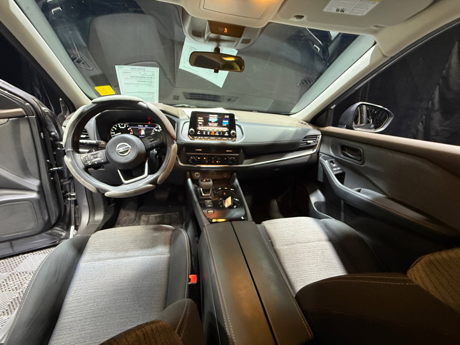 Used 2021 Nissan Rogue S image 20