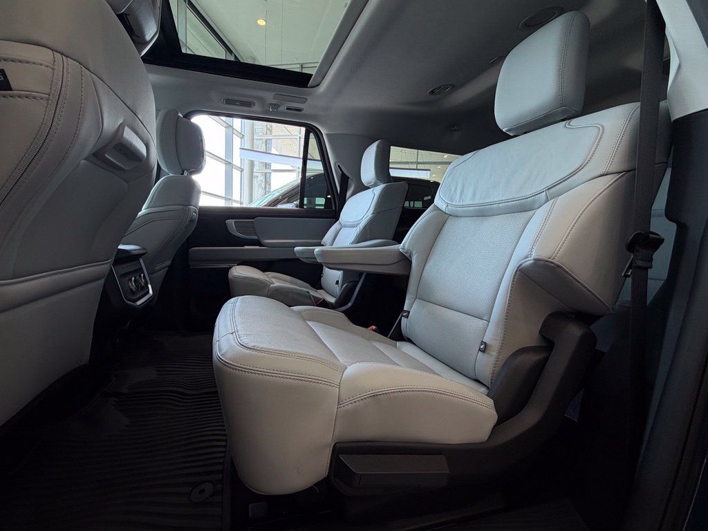 New 2027 Ford Expedition Max Platinum AWD/4WD image 23