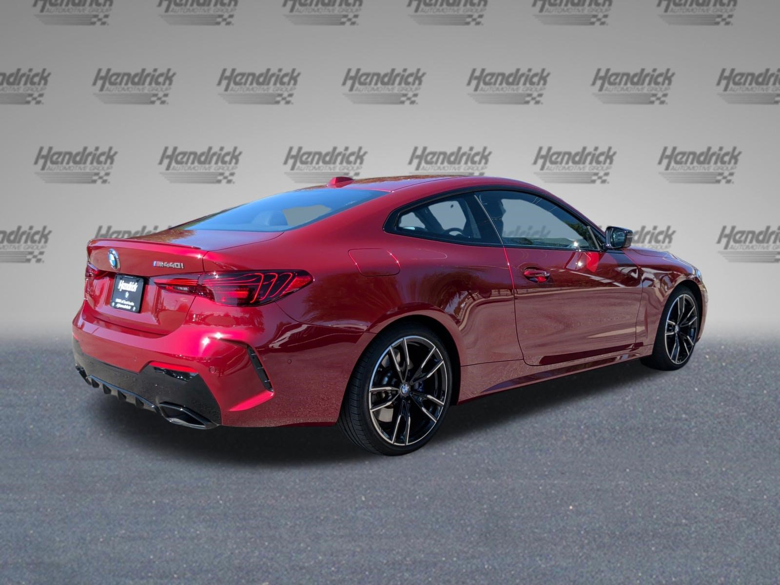 Certified 2026 BMW M440i Coupe RWD image 7