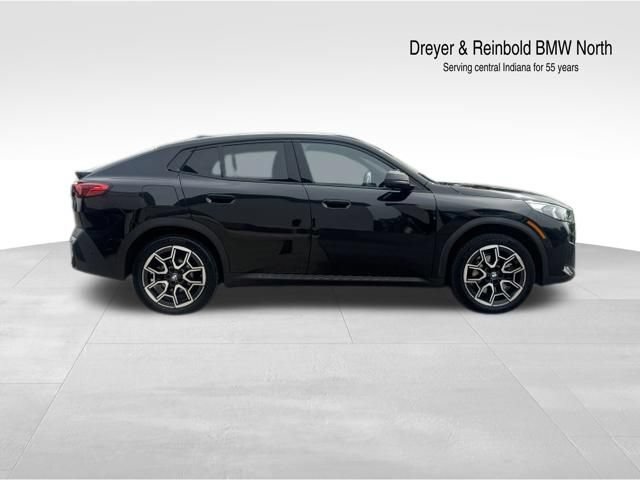 Used 2026 BMW X2 xDrive28i AWD/4WD image 8