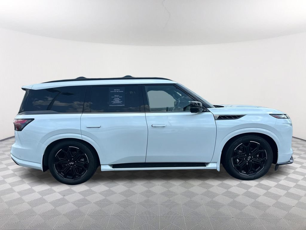 Used 2026 INFINITI QX80 4WD w/ Sport Exterior Package image 4